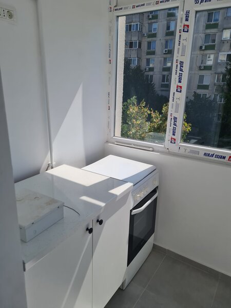 Berceni, Piata Sudului